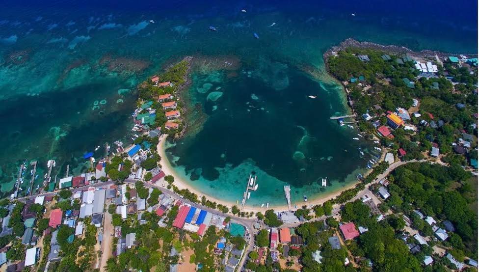 Seabreeze Inn ウェスト・エンド エクステリア 写真
