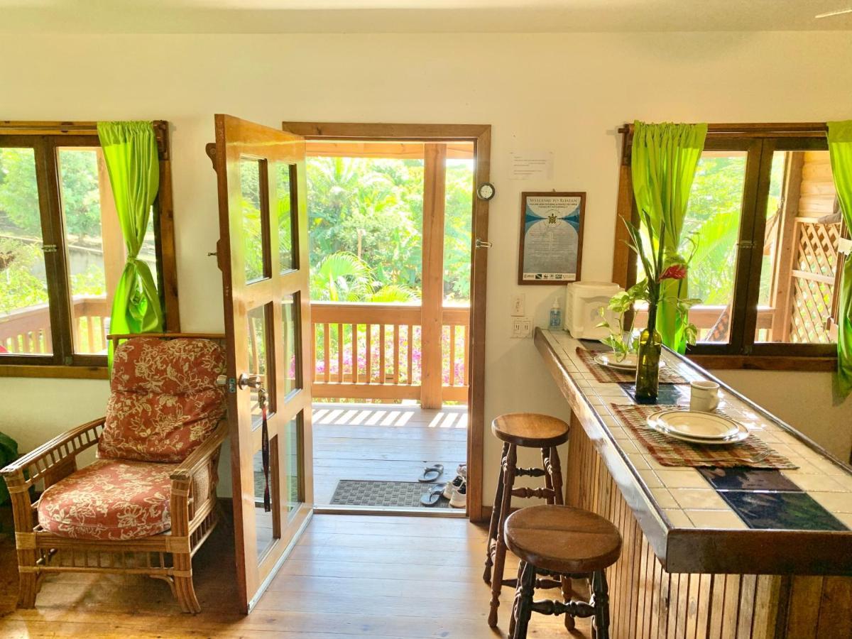 Seabreeze Inn ウェスト・エンド エクステリア 写真